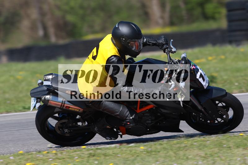 /Archiv-2022/08 17.04.2022 Speer Racing ADR/Instruktorengruppe/backside